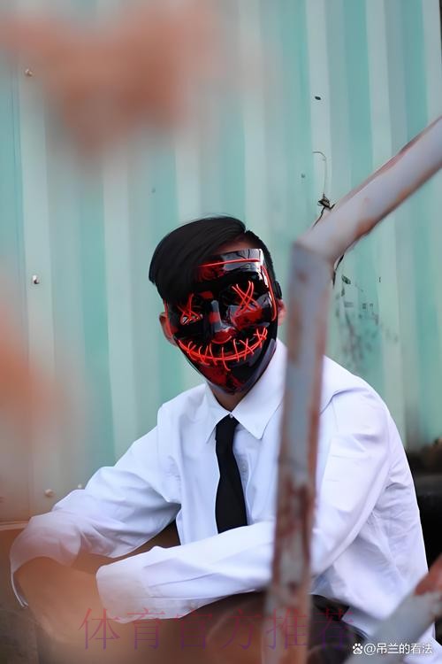 杰威谈戴手套：之前看华盛顿用过，感觉挺酷的，想试试看