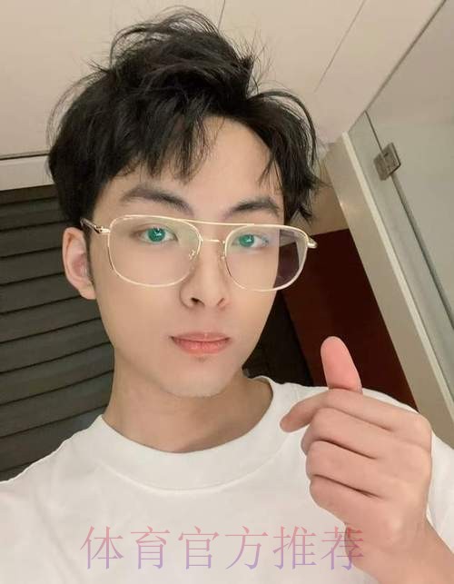 【直播】树叶说自己分低,赖神回应:赛季初笨鸟先飞而已,闹麻了 【直播】树叶说自己分低,赖神回应:赛季初笨鸟先飞而已,闹麻了